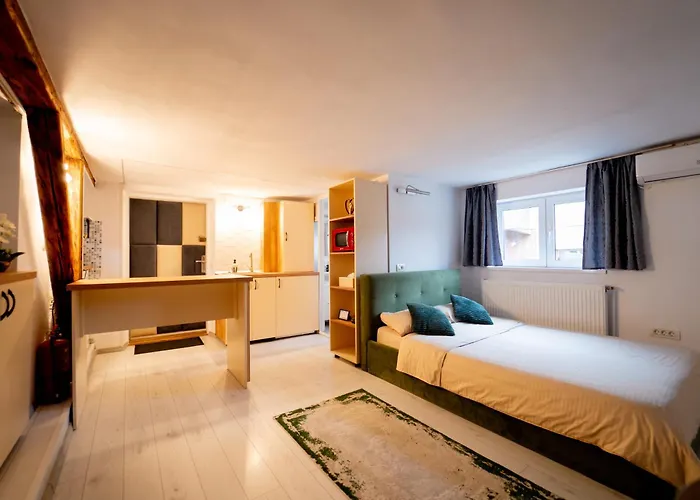 Ola - Centru Vechi * Brassó